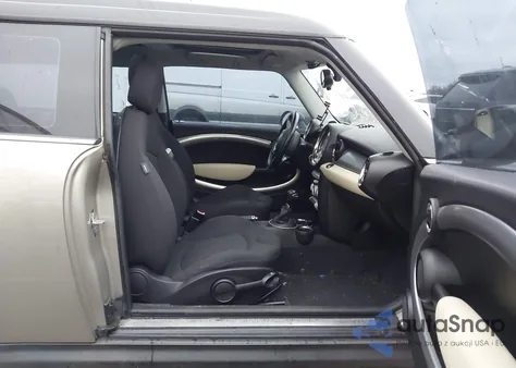 2008 Mini Cooper S Clubman z USA, uszkodzony, nr VIN WMWMM33508TP89336